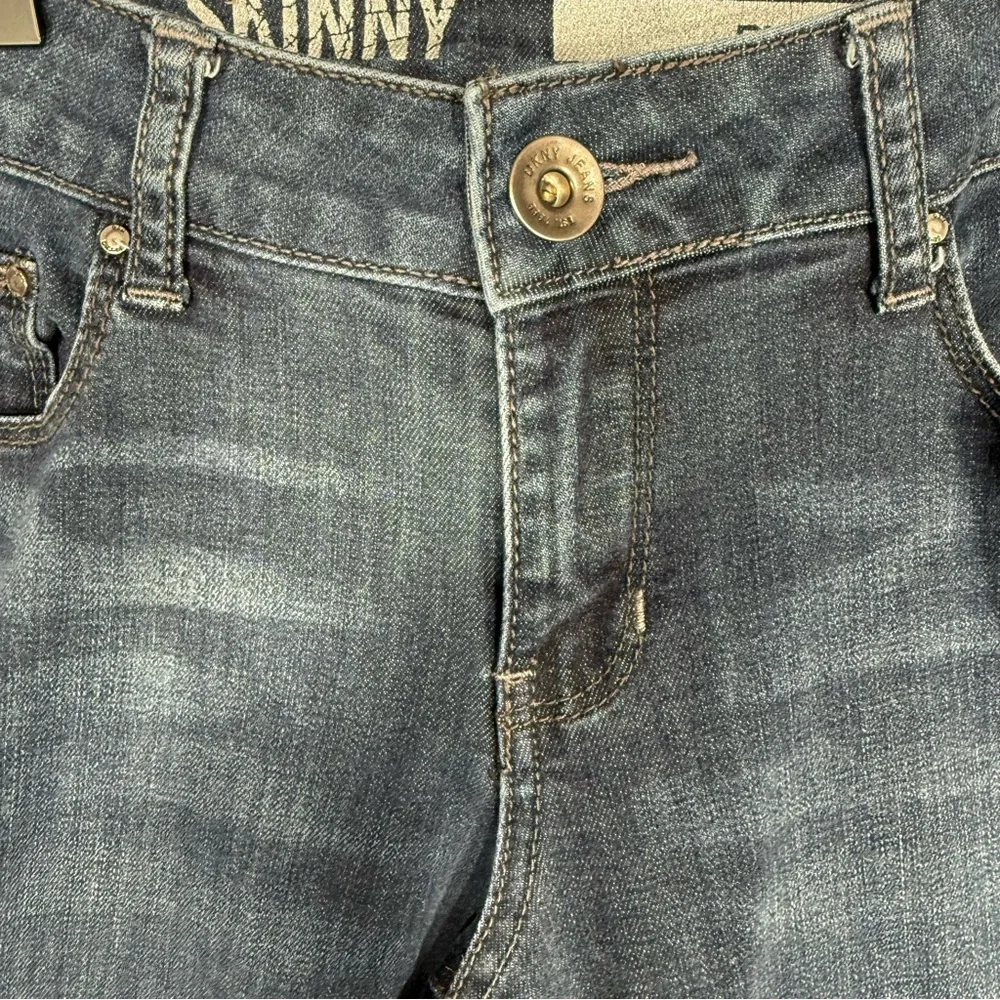 DKNY Jeans Mercer St. Denim Skinny Jeans Size 10 - Picture 3 of 10